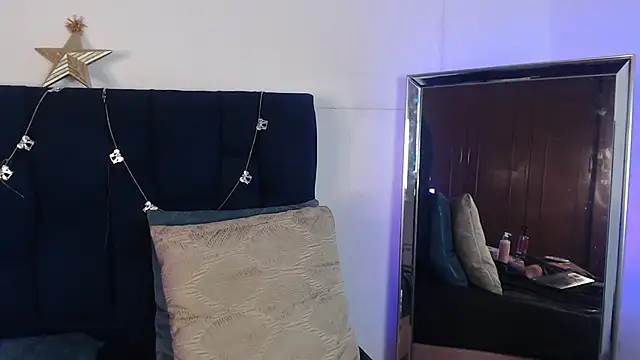 Viioletsky online show from December 2024 07:03:02 PM