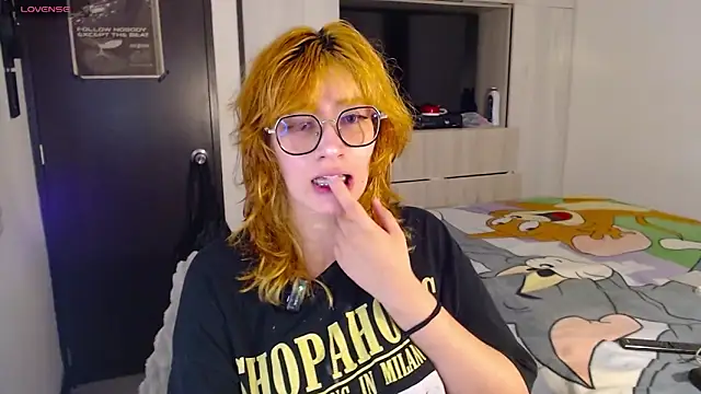 mariana124- online show from January 2026 09:49:02 PM