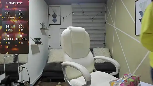 Enma  clark online show from November 2025 04:16:01 AM