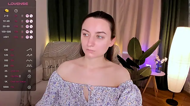 Snapshot of annacooleman chatting on March 2025 08:30:01 AM annacooleman online show from March 2025 08:30:01 AM