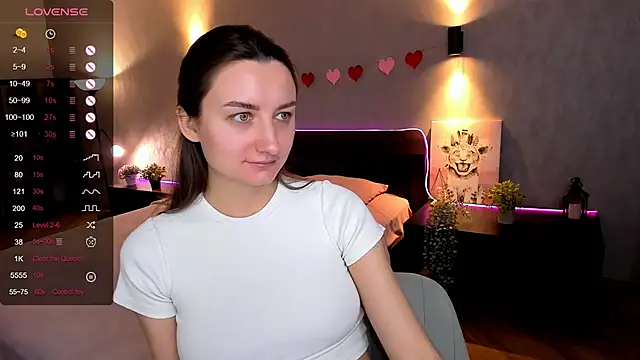 Snapshot of annacooleman chatting on September 2025 02:22:01 AM annacooleman online show from September 2025 02:22:01 AM