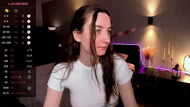 annacooleman online show from May 2026 02:19:01 AM