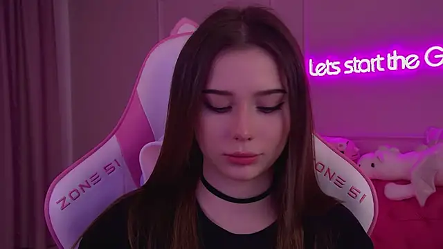 DianaVert online show from February 2025 07:04:02 PM