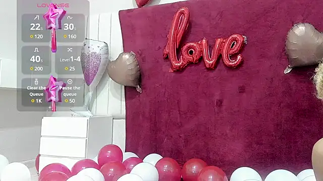 Snapshot of julieta_flower chatting on February 2025 03:26:01 PM julieta flower online show from February 2025 03:26:01 PM