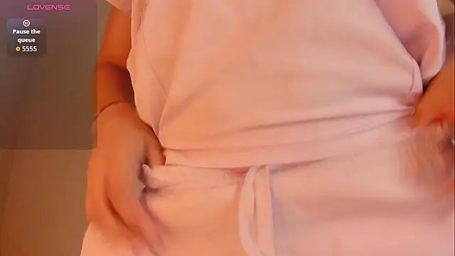 Snapshot of julieta_flower chatting on October 2025 11:39:01 AM julieta flower online show from October 2025 11:39:01 AM