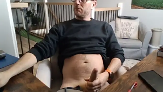 Bigdicktrav902 online show from February 2026 04:58:02 PM