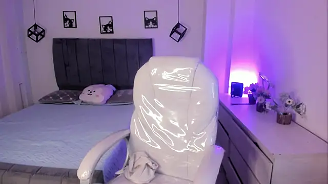 Beck jones online show from October 2025 02:18:02 PM