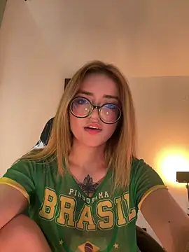 SweetJennaa online show from February 2026 01:35:02 AM