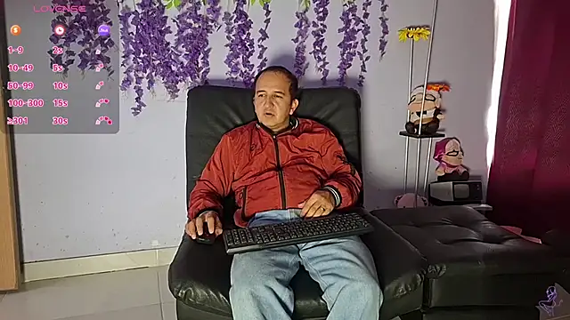 Snapshot of yazfore2 chatting on June 2026 05:46:02 PM yazfore2 online show from June 2026 05:46:02 PM