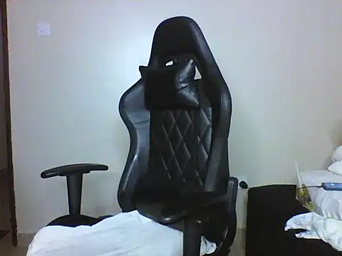 Candii wet  online show from February 2026 02:10:01 PM