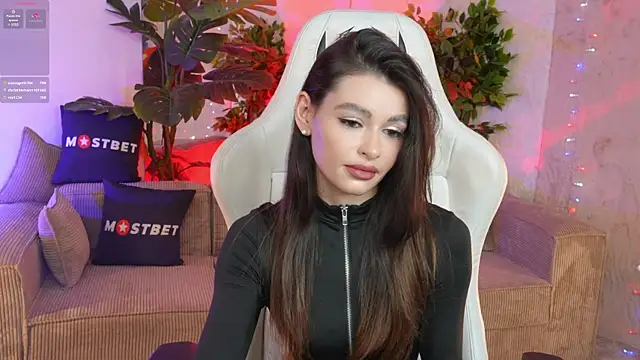 Snapshot of Gabriella054 chatting on December 2024 08:00:01 AM Gabriella054 online show from December 2024 08:00:01 AM