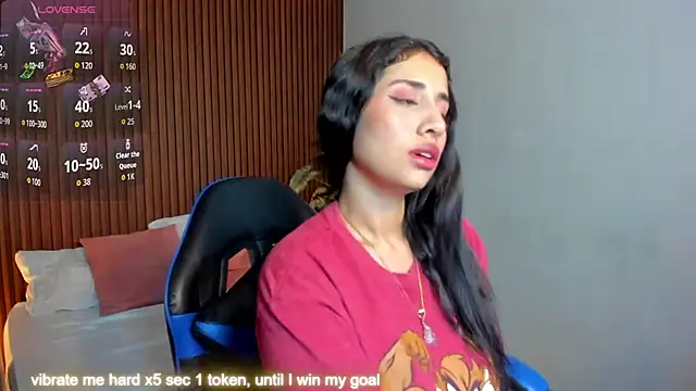 Snapshot of venuz_lee chatting on February 2026 01:34:02 PM venuz lee online show from February 2026 01:34:02 PM