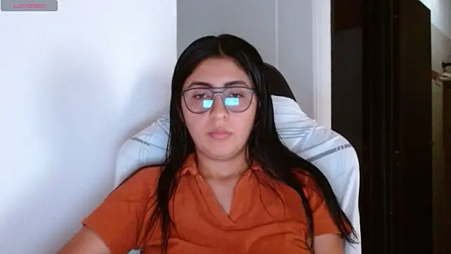 Snapshot of danna_peterson1 chatting on January 2025 07:43:01 PM danna peterson1 online show from January 2025 07:43:01 PM