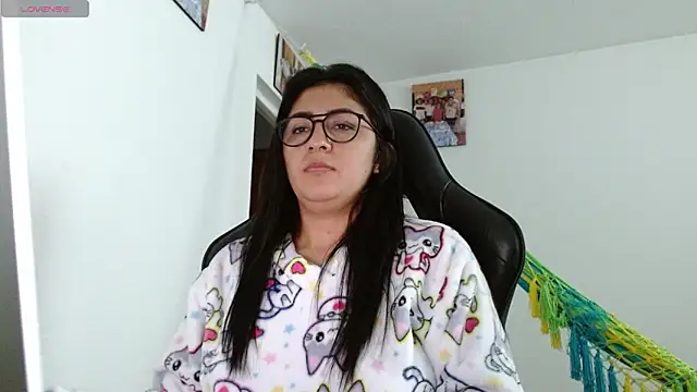 danna peterson1 online show from February 2026 08:09:02 PM