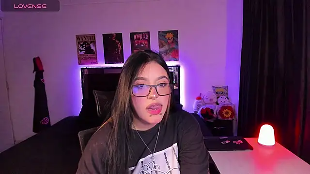 Mariana Hasper  online show from February 2026 02:17:02 AM