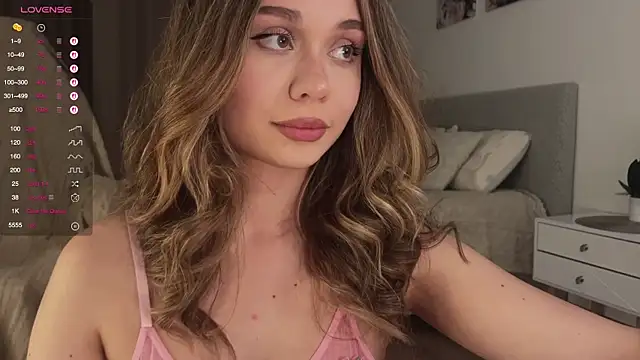 Snapshot of diaanona chatting on September 2025 10:57:02 PM diaanona online show from September 2025 10:57:02 PM