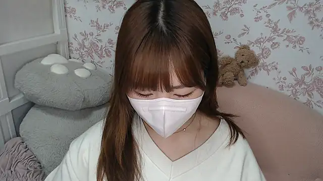 Snapshot of mei_hosina chatting on April 2026 03:35:02 PM mei hosina online show from April 2026 03:35:02 PM