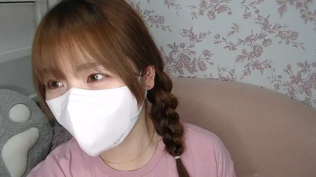 Snapshot of mei_hosina chatting on April 2026 03:49:02 PM mei hosina online show from April 2026 03:49:02 PM