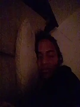 Snapshot of AlexaWarner chatting on December 2025 05:43:02 PM AlexaWarner online show from December 2025 05:43:02 PM