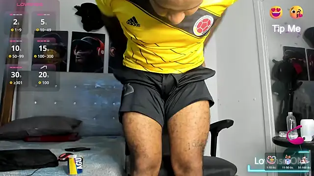 Snapshot of Hardboy_latin chatting on June 2026 04:02:02 AM Hardboy latin online show from June 2026 04:02:02 AM