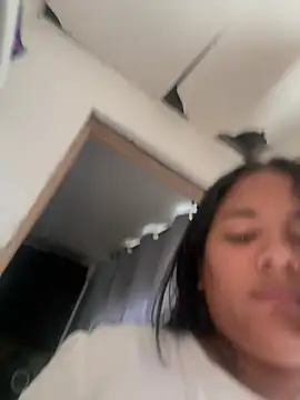 Shelmii online show from July 2026 07:31:01 PM