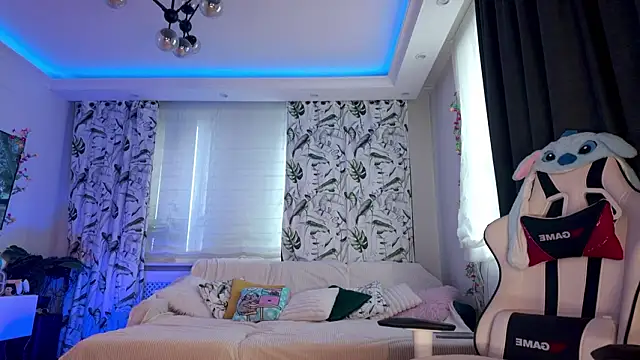 Anna Prince online show from March 2026 07:15:01 AM