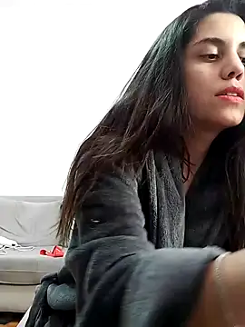 Snapshot of SaraLatinayPrimiciax chatting on September 2025 03:32:01 AM SaraLatinayPrimiciax online show from September 2025 03:32:01 AM
