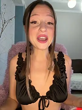 Kimsweet7 online show from October 2025 06:04:01 PM