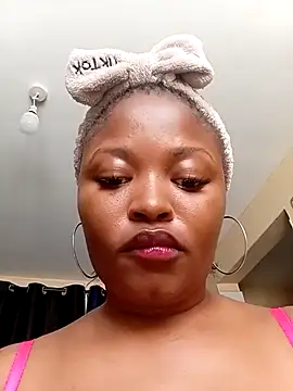 Snapshot of fatassmessey chatting on September 2025 06:37:01 AM fatassmessey online show from September 2025 06:37:01 AM