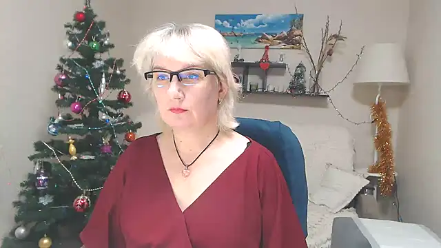Snapshot of FleurMays chatting on January 2025 05:30:01 AM FleurMays online show from January 2025 05:30:01 AM
