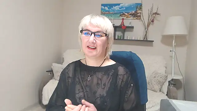 Snapshot of FleurMays chatting on January 2025 09:47:01 AM FleurMays online show from January 2025 09:47:01 AM
