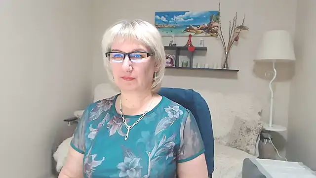 Snapshot of FleurMays chatting on January 2025 05:52:02 AM FleurMays online show from January 2025 05:52:02 AM