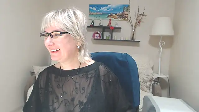 Snapshot of FleurMays chatting on February 2025 11:25:02 AM FleurMays online show from February 2025 11:25:02 AM