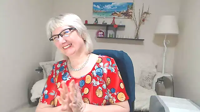 Snapshot of FleurMays chatting on February 2025 07:13:02 AM FleurMays online show from February 2025 07:13:02 AM