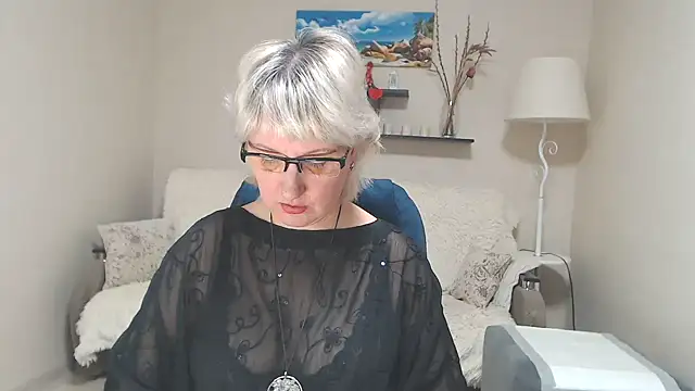 Snapshot of FleurMays chatting on February 2025 11:42:02 AM FleurMays online show from February 2025 11:42:02 AM