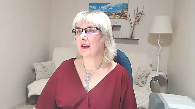 Snapshot of FleurMays chatting on February 2025 10:51:02 AM FleurMays online show from February 2025 10:51:02 AM
