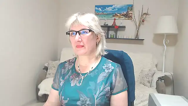 Snapshot of FleurMays chatting on February 2025 09:13:02 AM FleurMays online show from February 2025 09:13:02 AM
