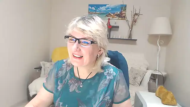 Snapshot of FleurMays chatting on March 2025 04:54:02 AM FleurMays online show from March 2025 04:54:02 AM