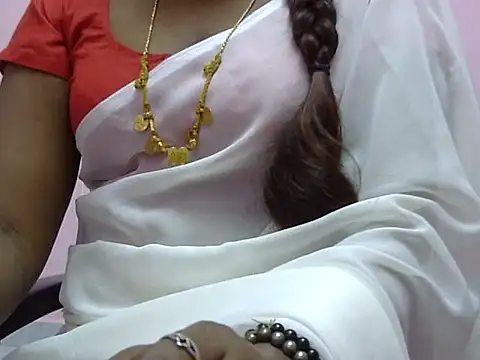 Hot akshara online show from December 2025 10:37:02 PM