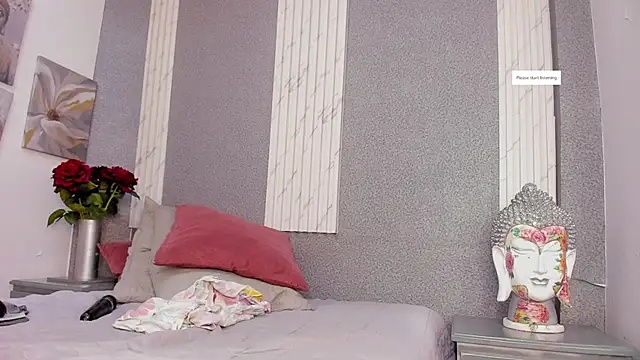 Snapshot of Scarleet_am chatting on March 2025 03:29:02 AM Scarleet am online show from March 2025 03:29:02 AM