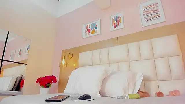 Snapshot of Scarleet_am chatting on March 2025 06:50:02 AM Scarleet am online show from March 2025 06:50:02 AM