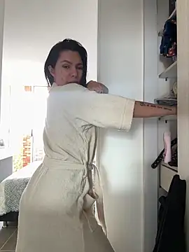 SofiaG  online show from February 2025 09:58:01 PM