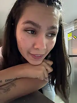 SofiaG  online show from February 2025 01:53:02 AM