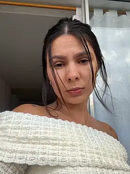 SofiaG  online show from September 2025 10:36:01 PM