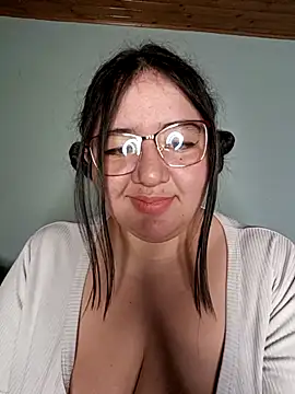 RubyPirsso18 online show from February 2025 01:55:01 AM