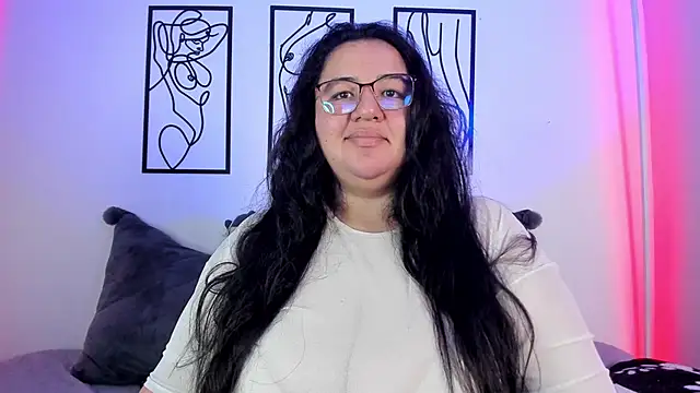 RubyPirsso18 online show from March 2025 07:06:02 PM