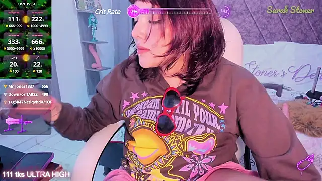Snapshot of Sarah-Stoner chatting on March 2025 10:42:01 PM Sarah-Stoner online show from March 2025 10:42:01 PM