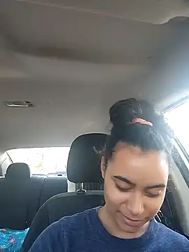 Snapshot of cinnaminnie chatting on January 2025 02:02:02 PM cinnaminnie online show from January 2025 02:02:02 PM