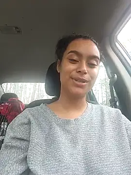 Snapshot of cinnaminnie chatting on March 2025 02:55:02 PM cinnaminnie online show from March 2025 02:55:02 PM