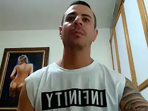 Snapshot of nicolay_74 chatting on January 2025 08:10:02 PM nicolay 74 online show from January 2025 08:10:02 PM
